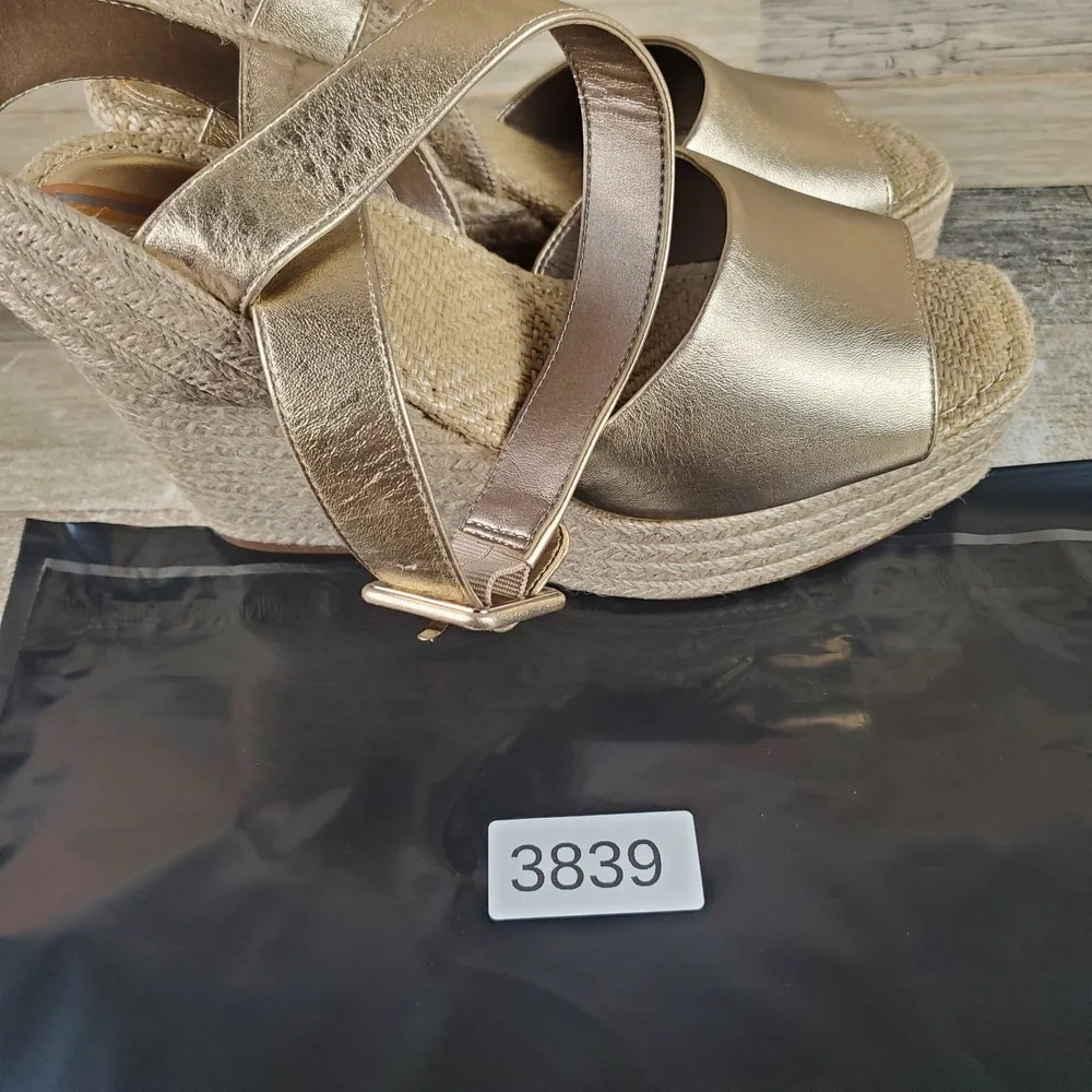 Sam Edelman Vada Women Espadrille Sandal Sz 9.5 Gold Leaf Ankle Strap Wedge Heel